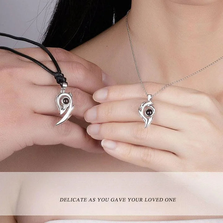 Photo customization projection necklace couple splicing pendant male and female pair angel wings wings magnetic stones that attract each other